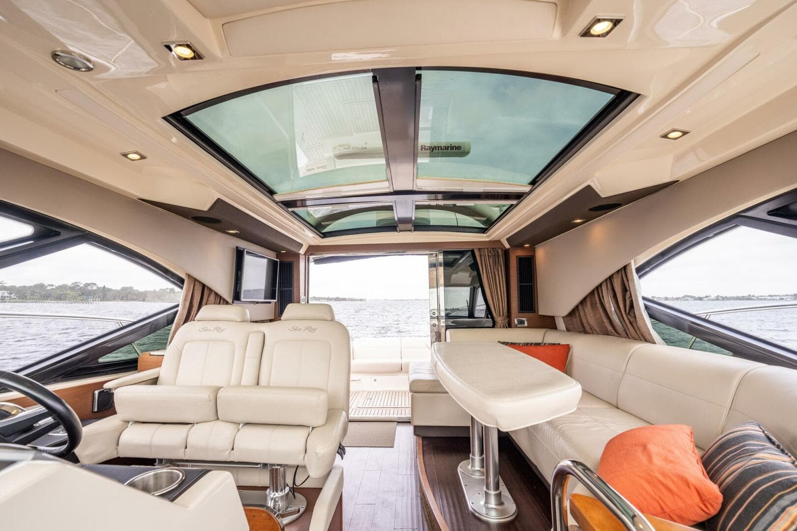 2015 Sea Ray 510 Sundancer