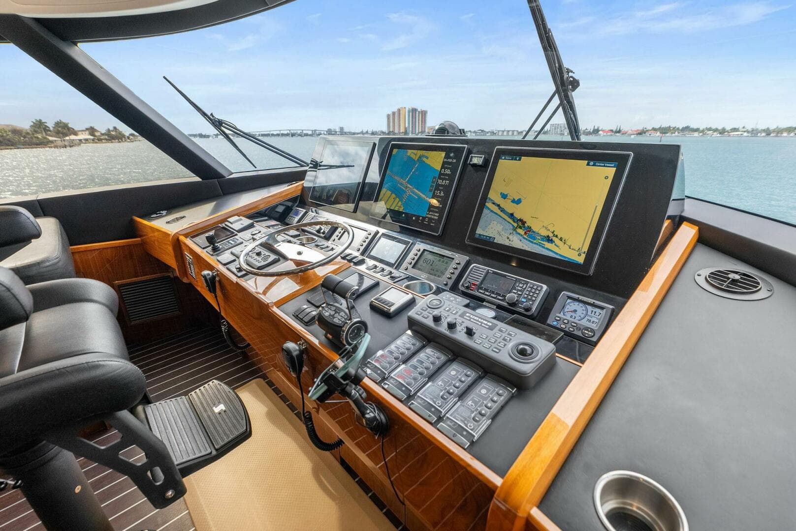 2022 Viking 68 Enclosed Bridge- PIPE DREAM- Helm