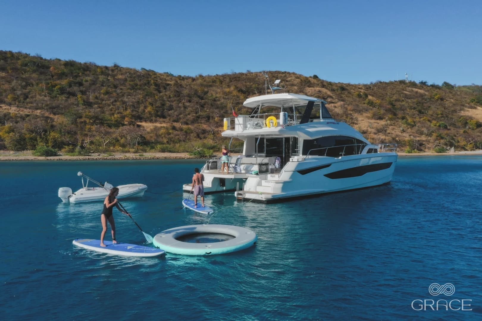 2022 Aquila 54 Yacht