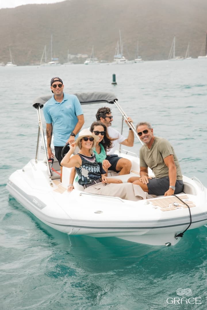 2022 Aquila 54 Yacht