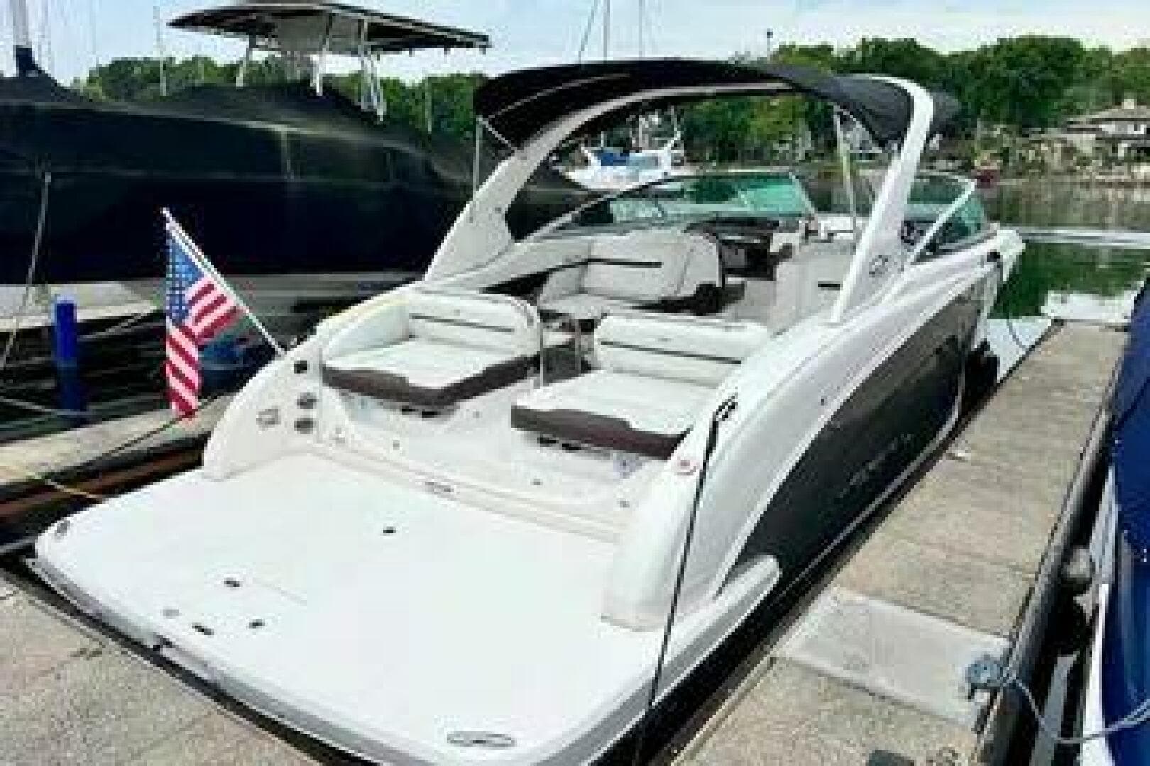 2016 Regal 3200 Bowrider