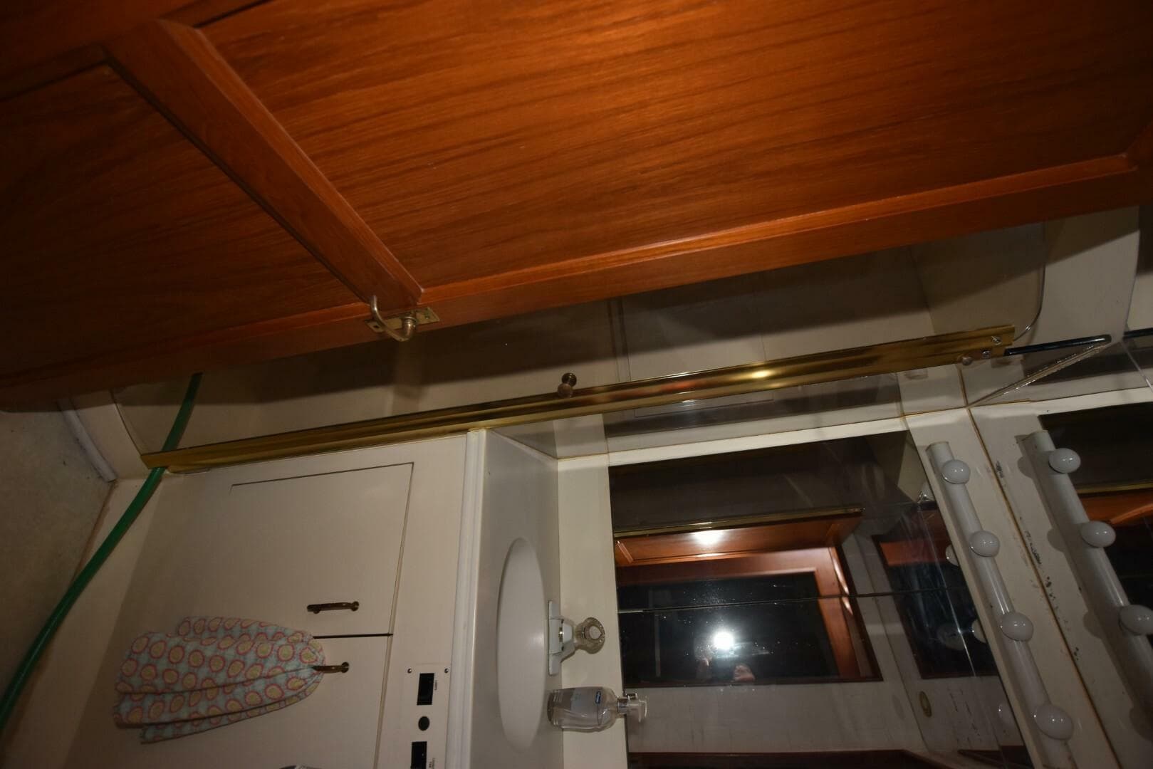 1993 Ocean Yachts 44 Motoryacht