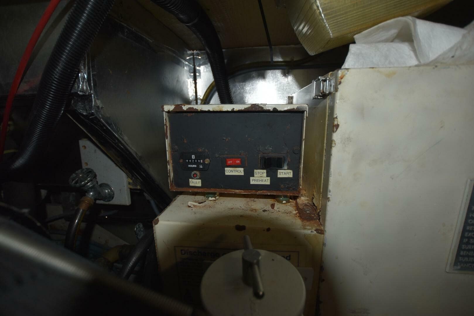 1993 Ocean Yachts 44 Motoryacht