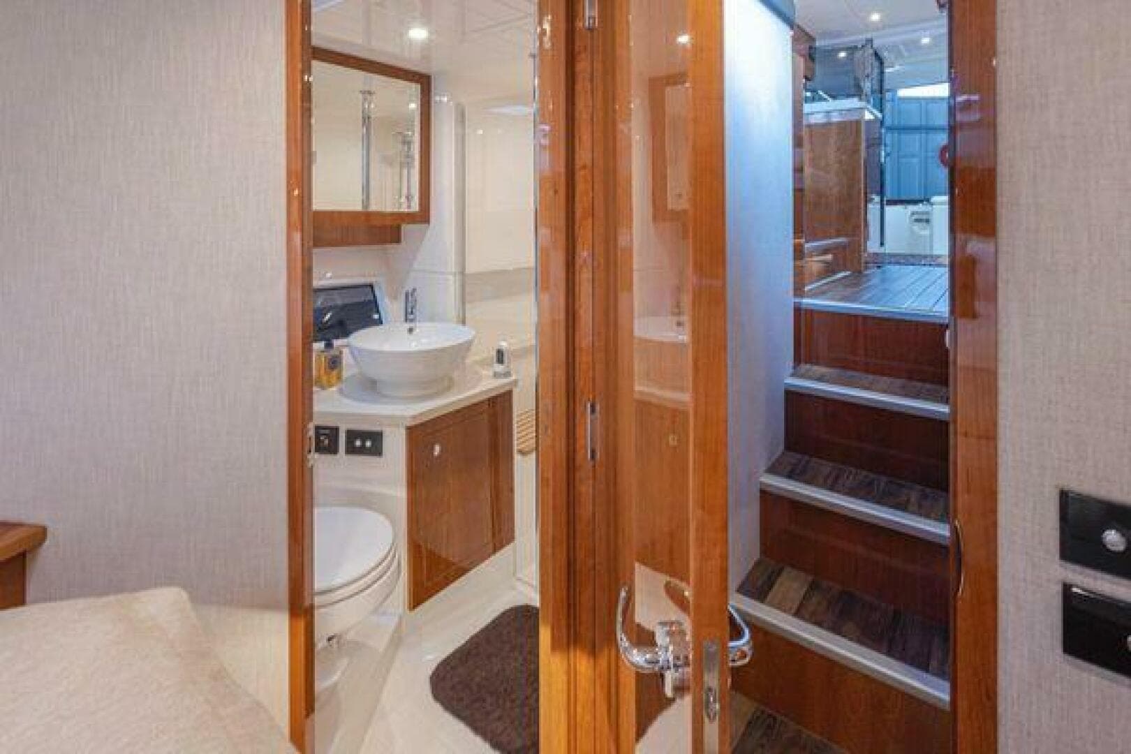 2019 Riviera 395 SUV