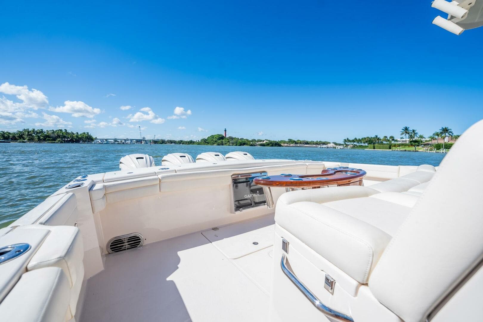 2021 Grady-White Canyon 456