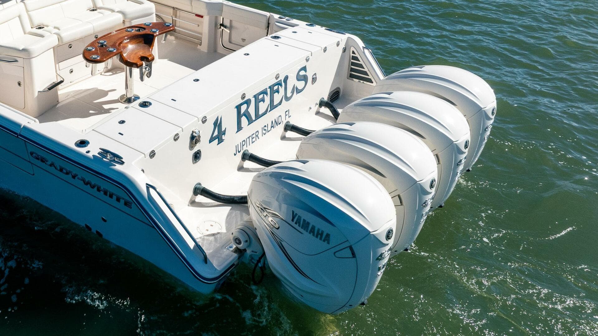 2021 Grady-White Canyon 456