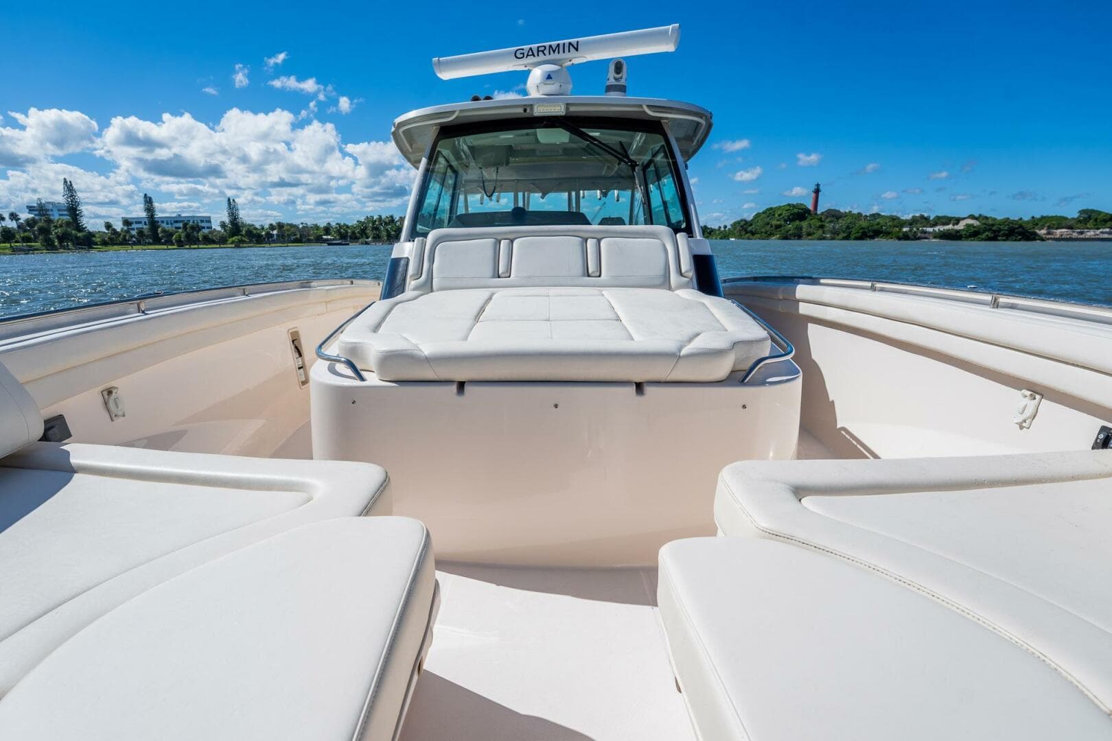 2021 Grady-White Canyon 456