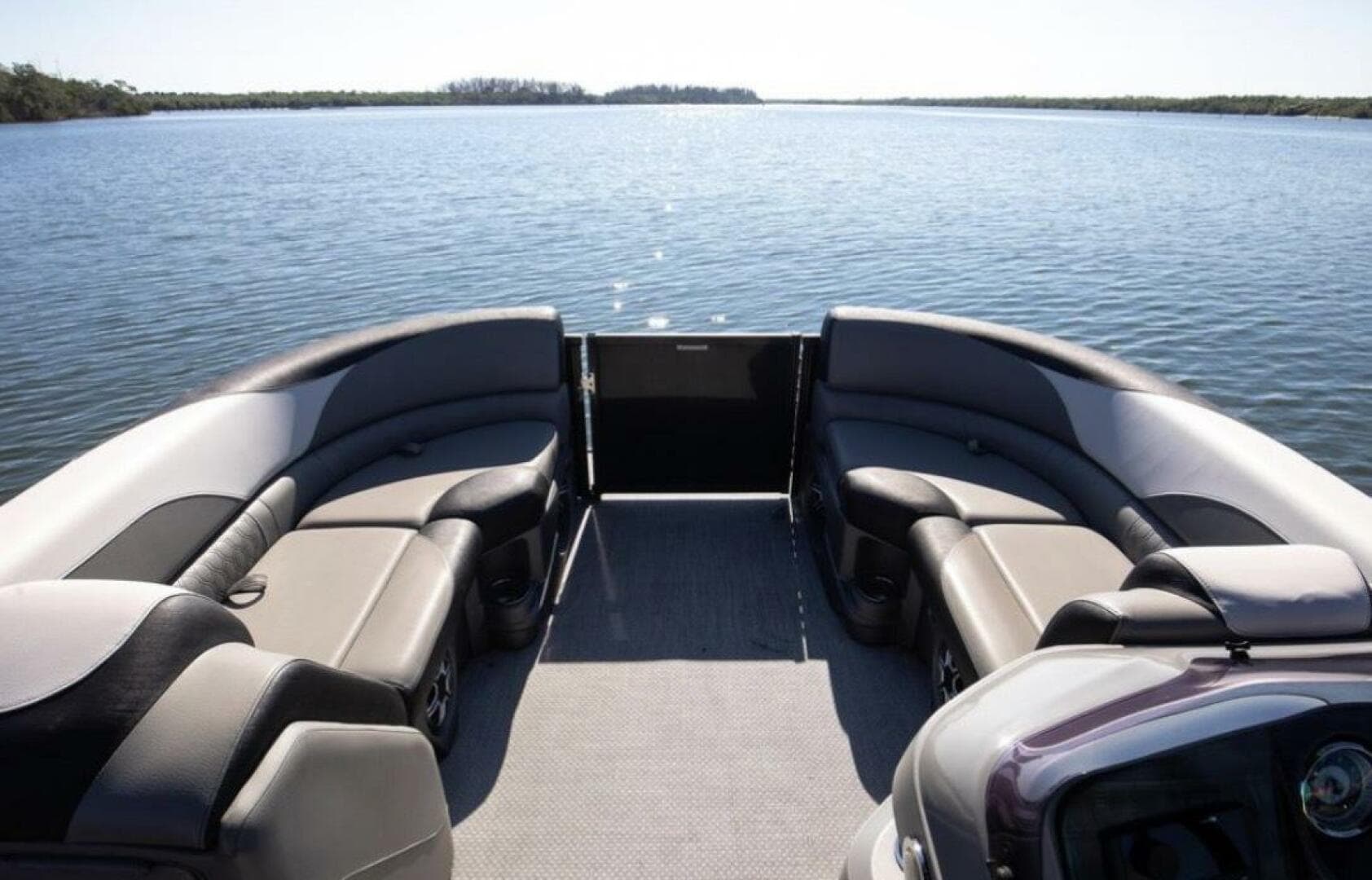 2021 Avalon LSZ Quad Lounger 24