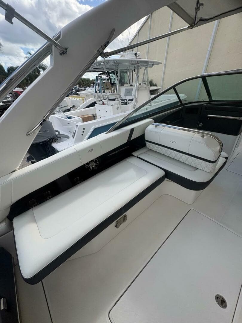 2022 Regal 29 OBX