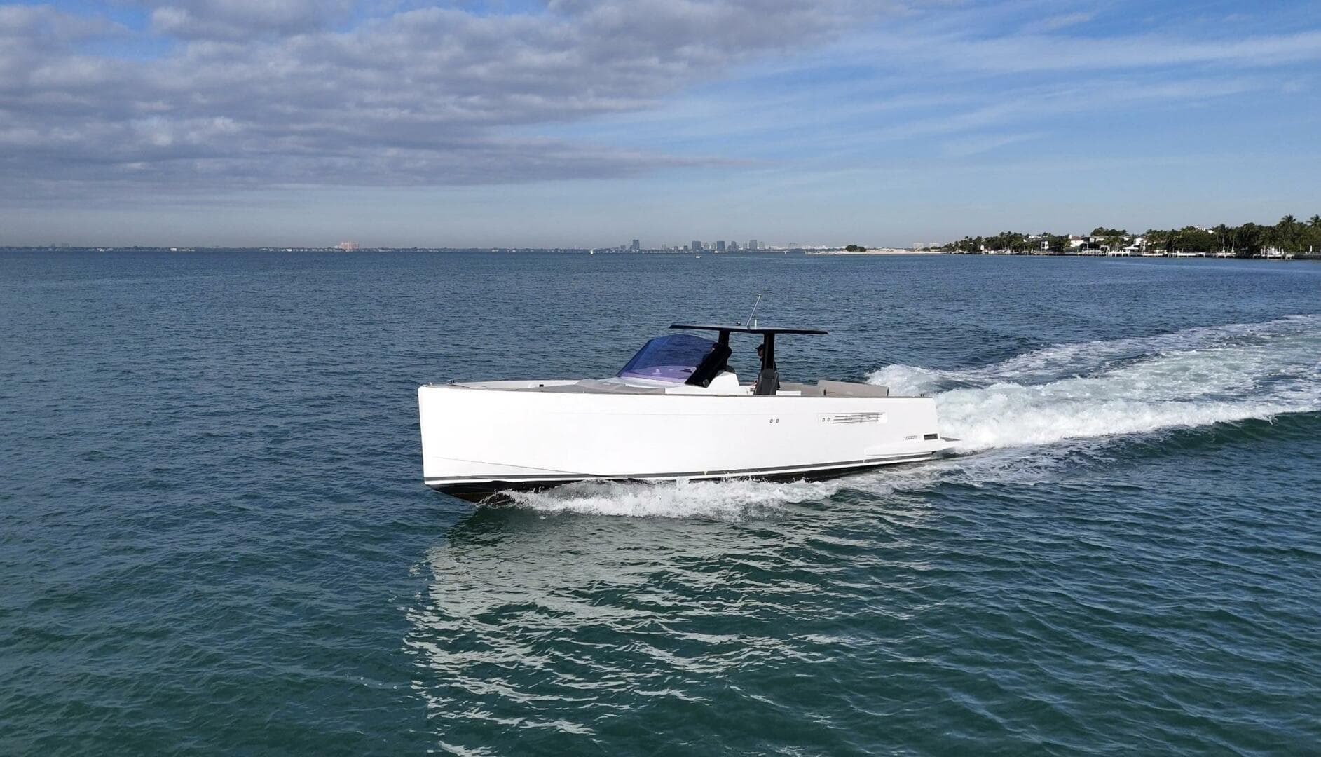 2019 Fjord 40 Open
