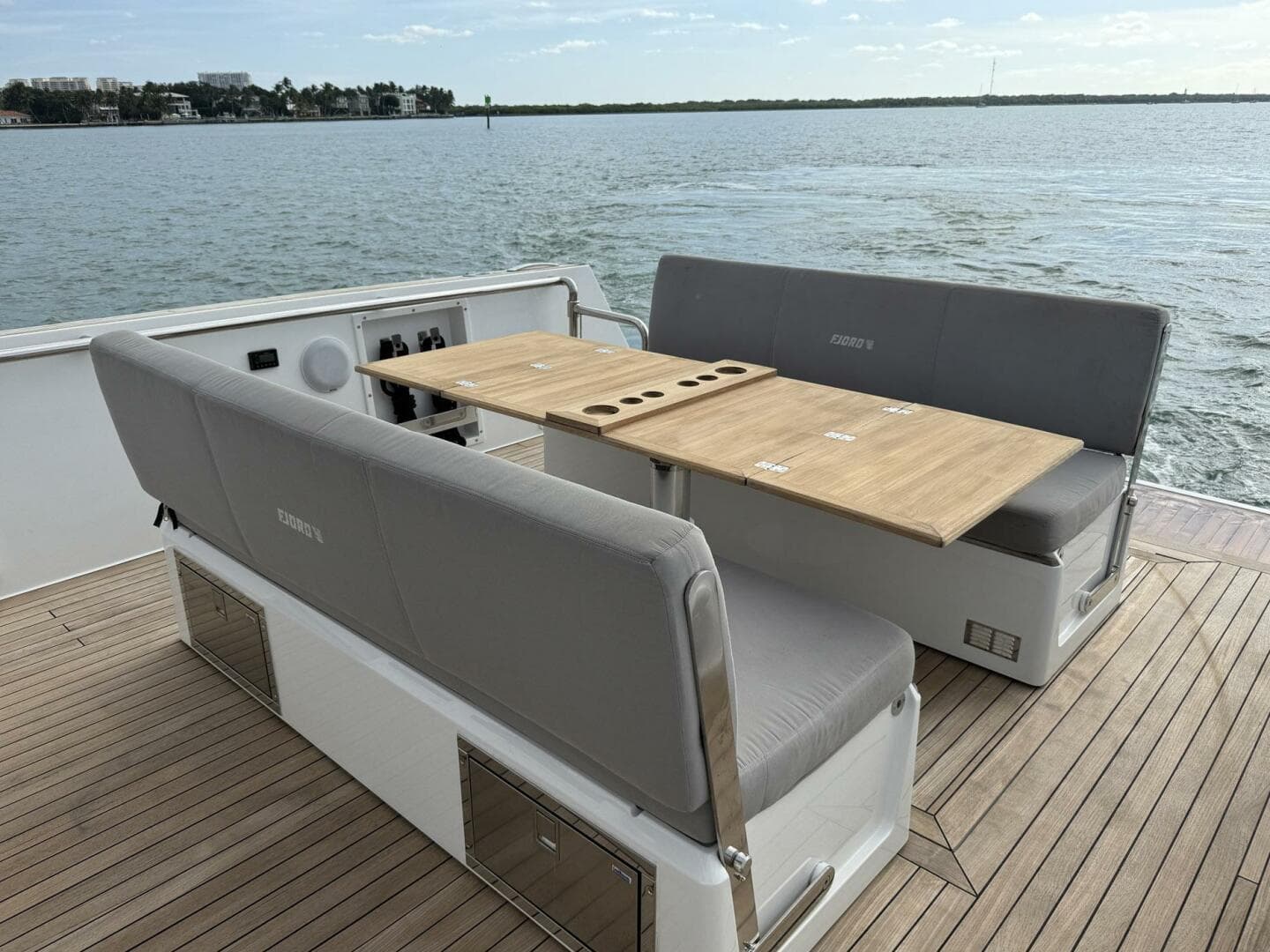 2019 Fjord 40 Open