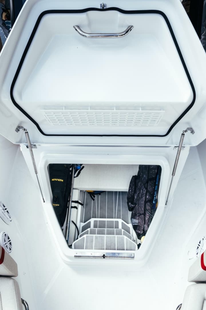 2026 Wellcraft 28 T-Top