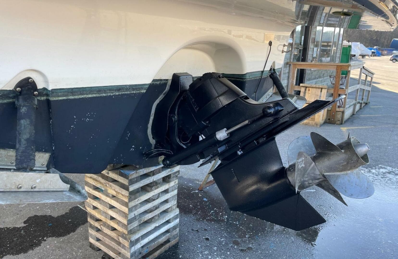 2007 Campion Allante 825