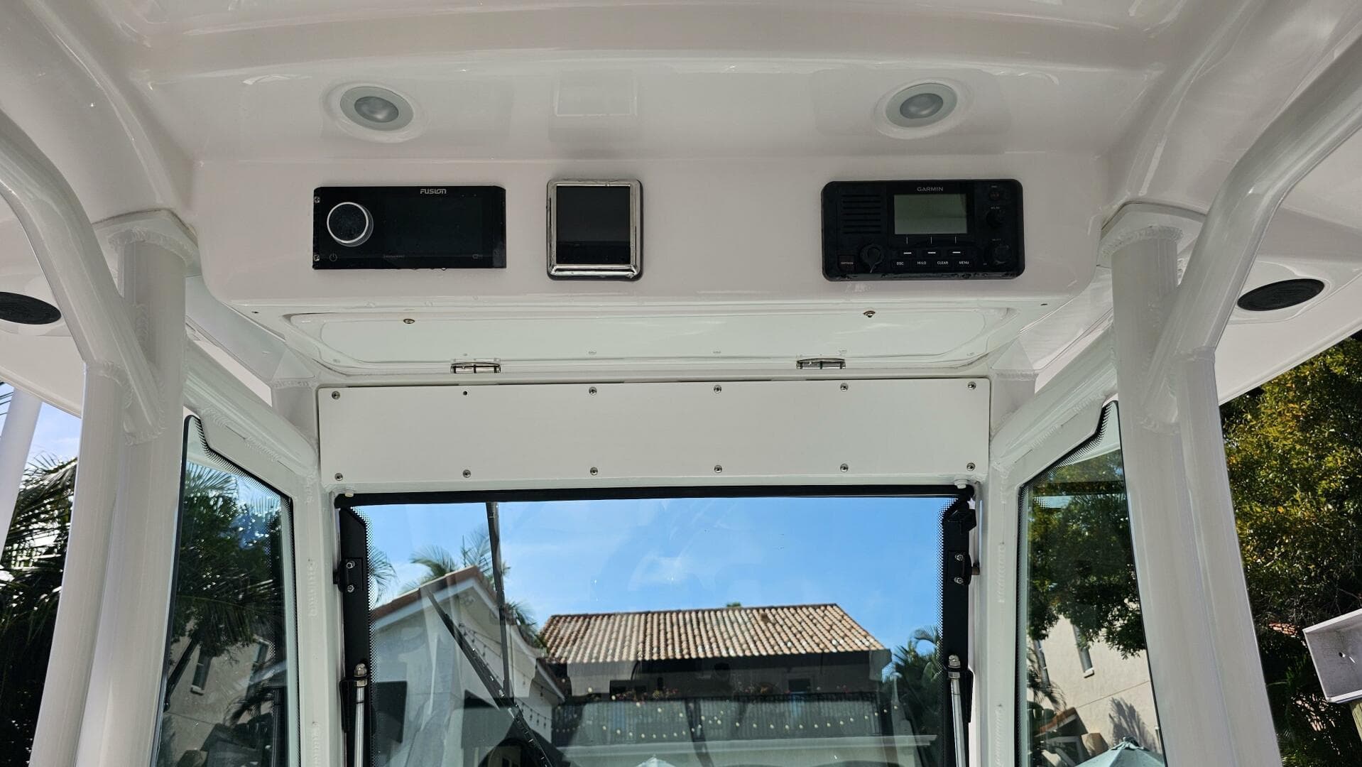 2021 Everglades 273CC