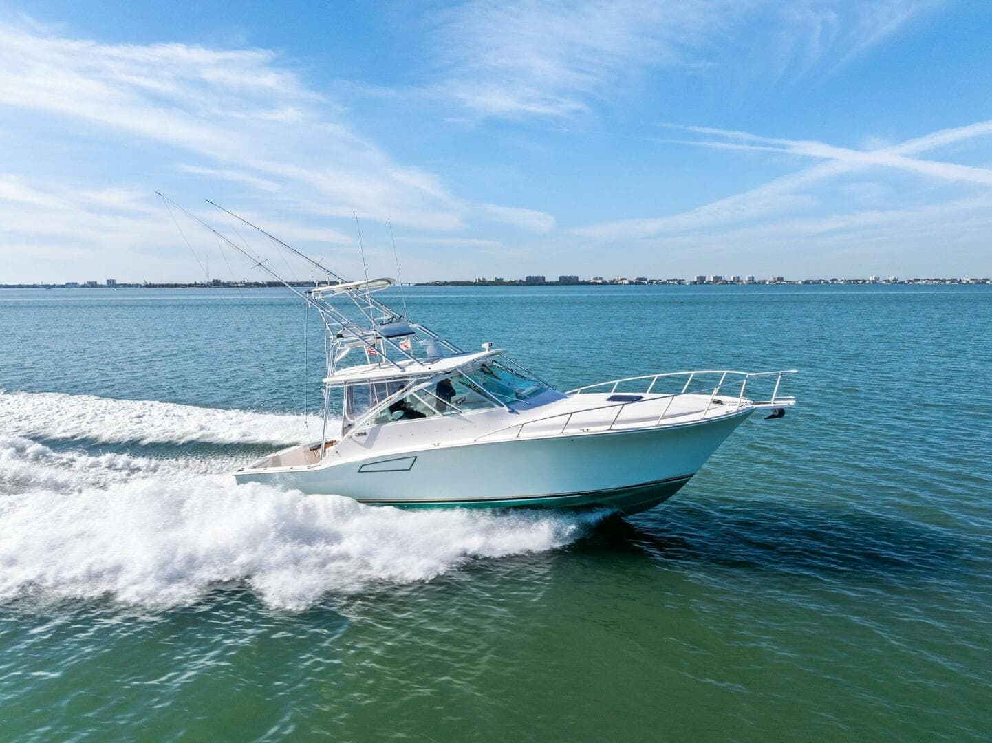 2005 40 Cabo Express - Miss B Halvin