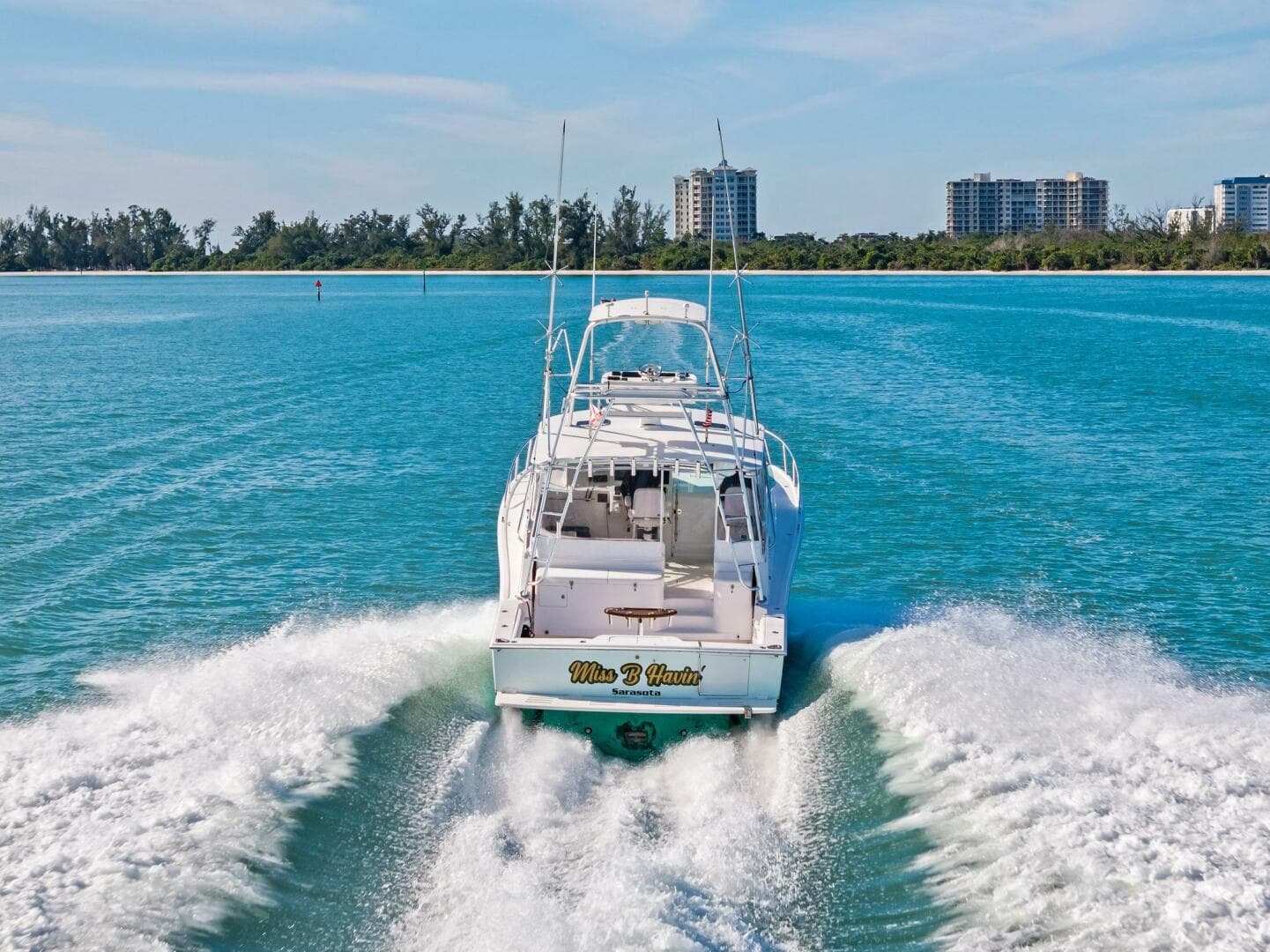 2005 40 Cabo Express - Miss B Halvin