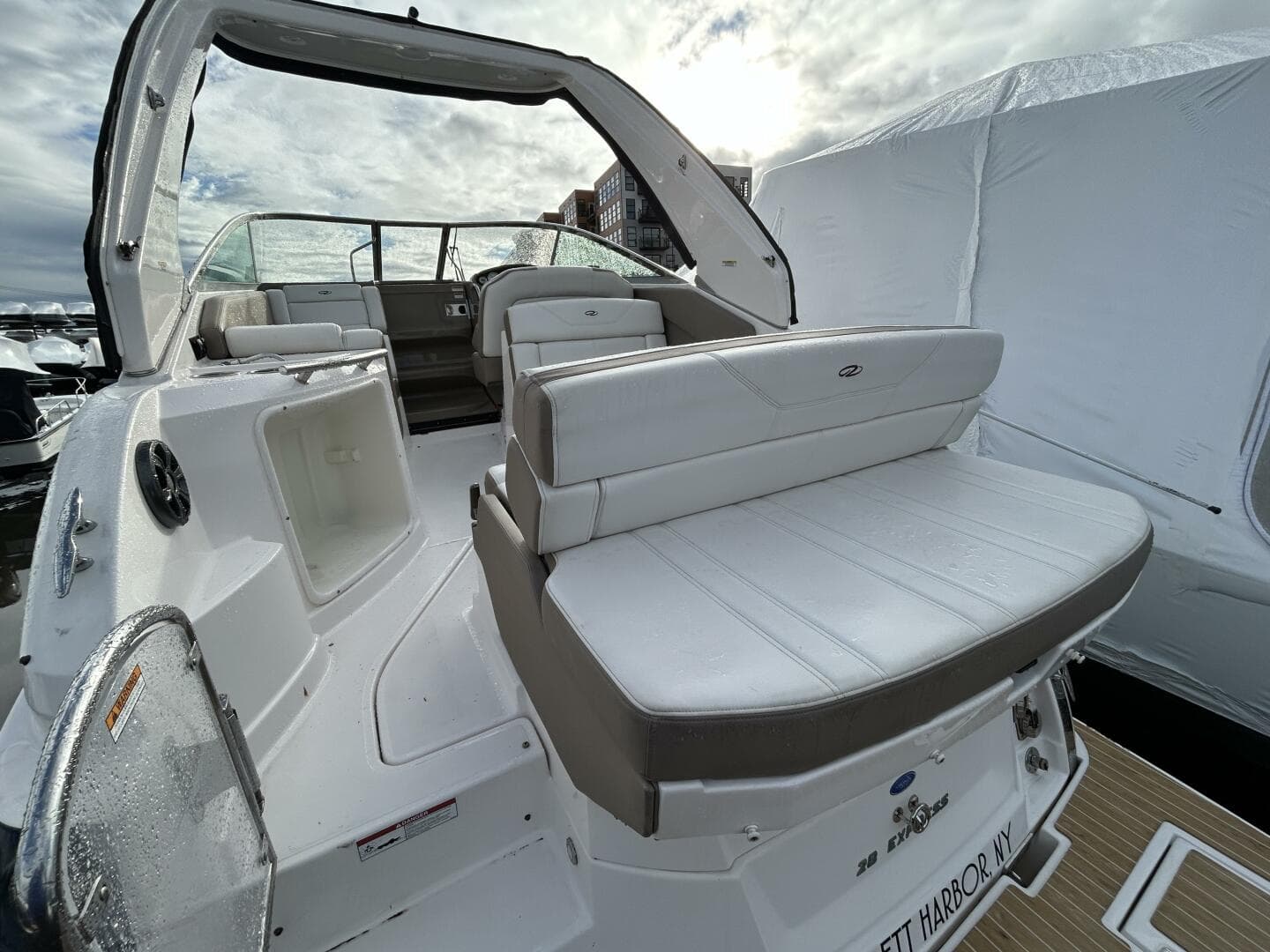 2017 Regal 28 Express