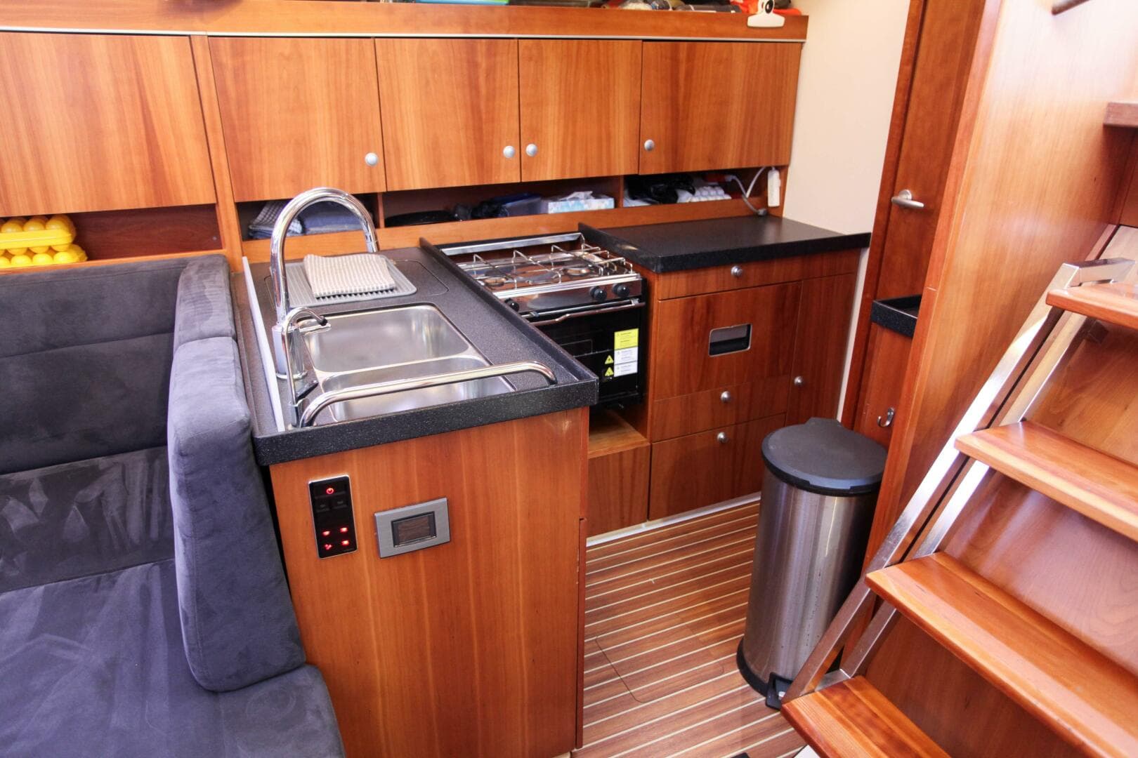 2012 Hanse 445