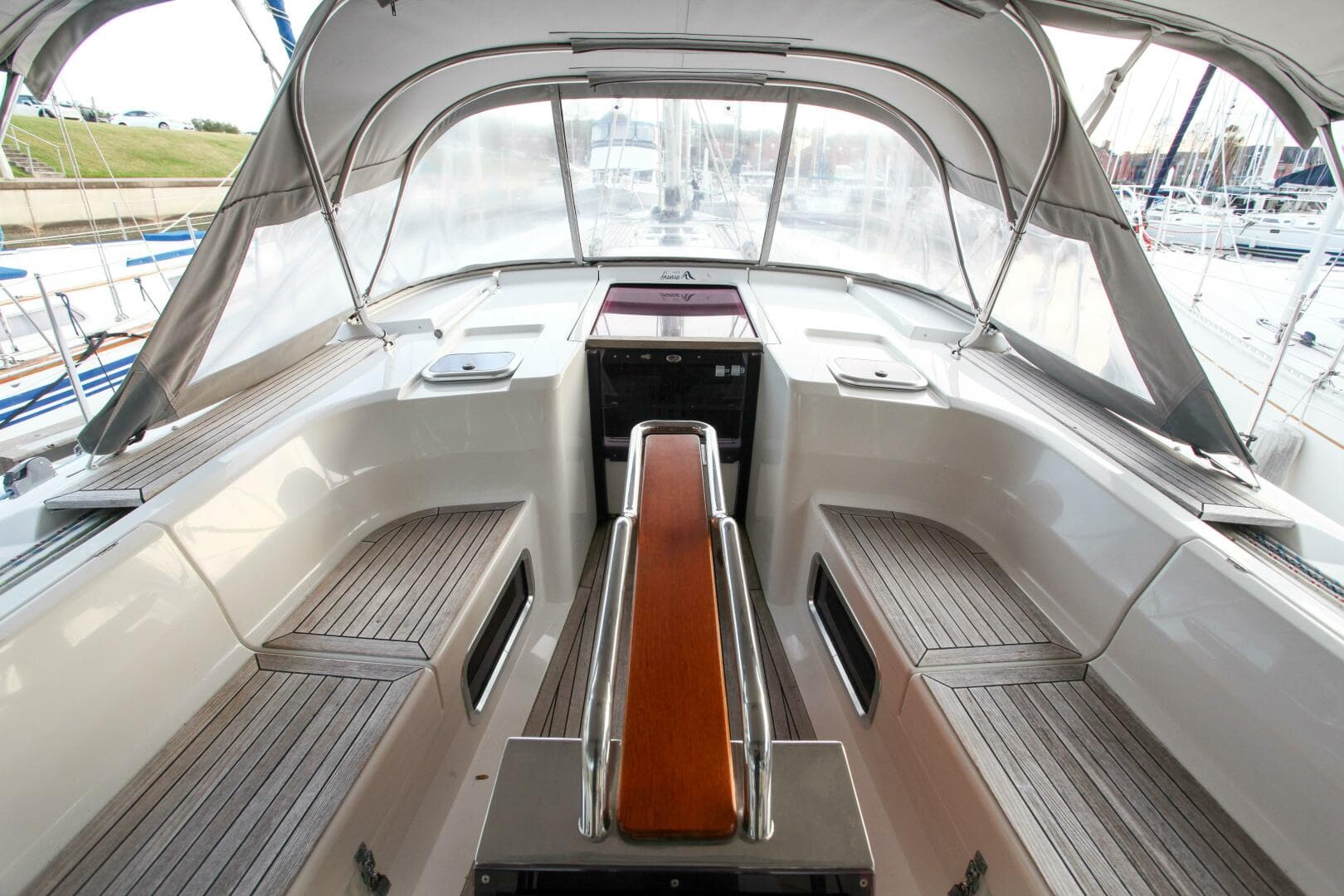 2012 Hanse 445
