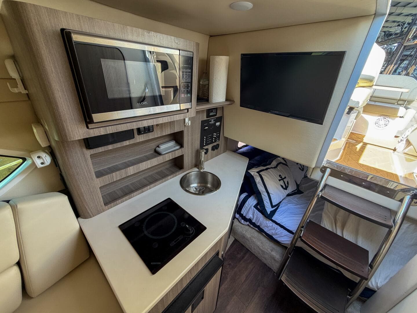 2020 Regal 26 Express