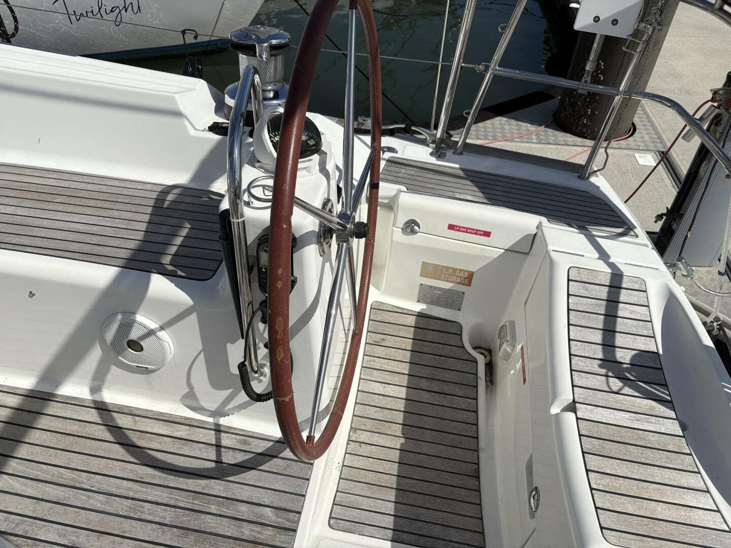 2010 Jeanneau Sun Odyssey 53