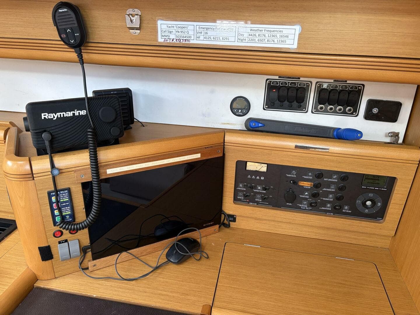 2010 Jeanneau Sun Odyssey 53