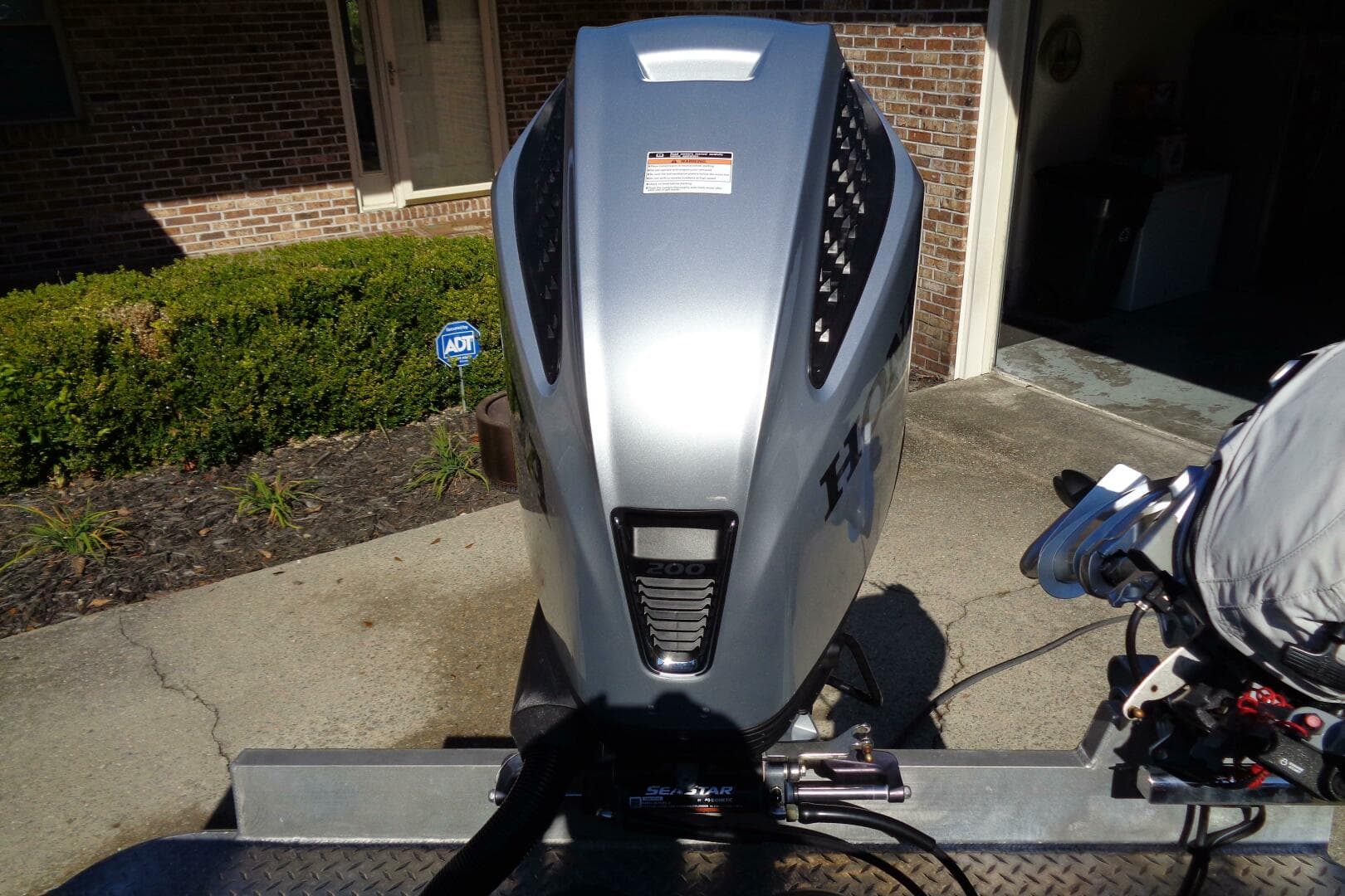 2022 Hewes 210 Sea Runner ET HT