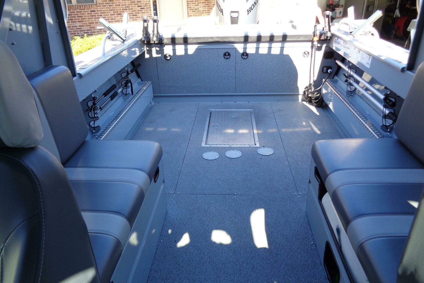 2022 Hewes 210 Sea Runner ET HT