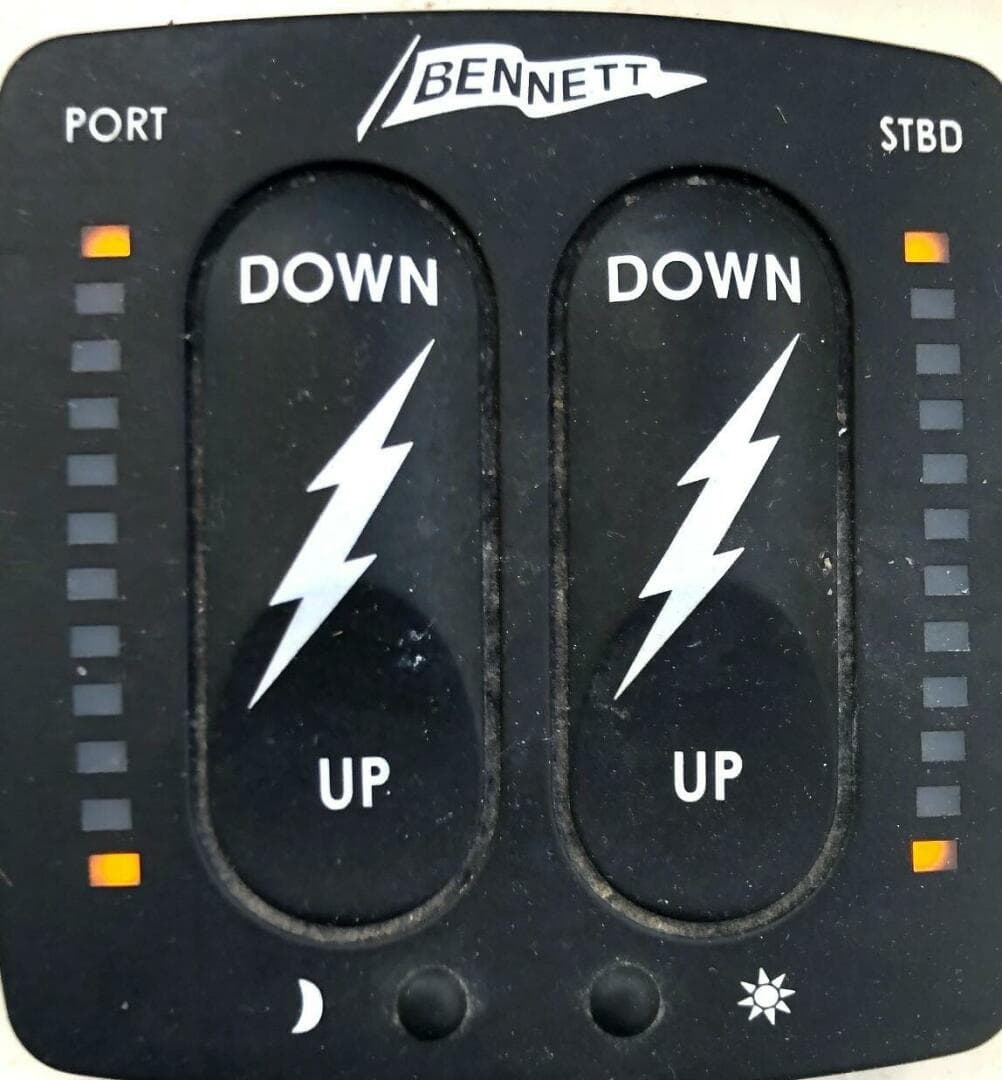 2017 Osprey Pilothouse 30 Fisherman