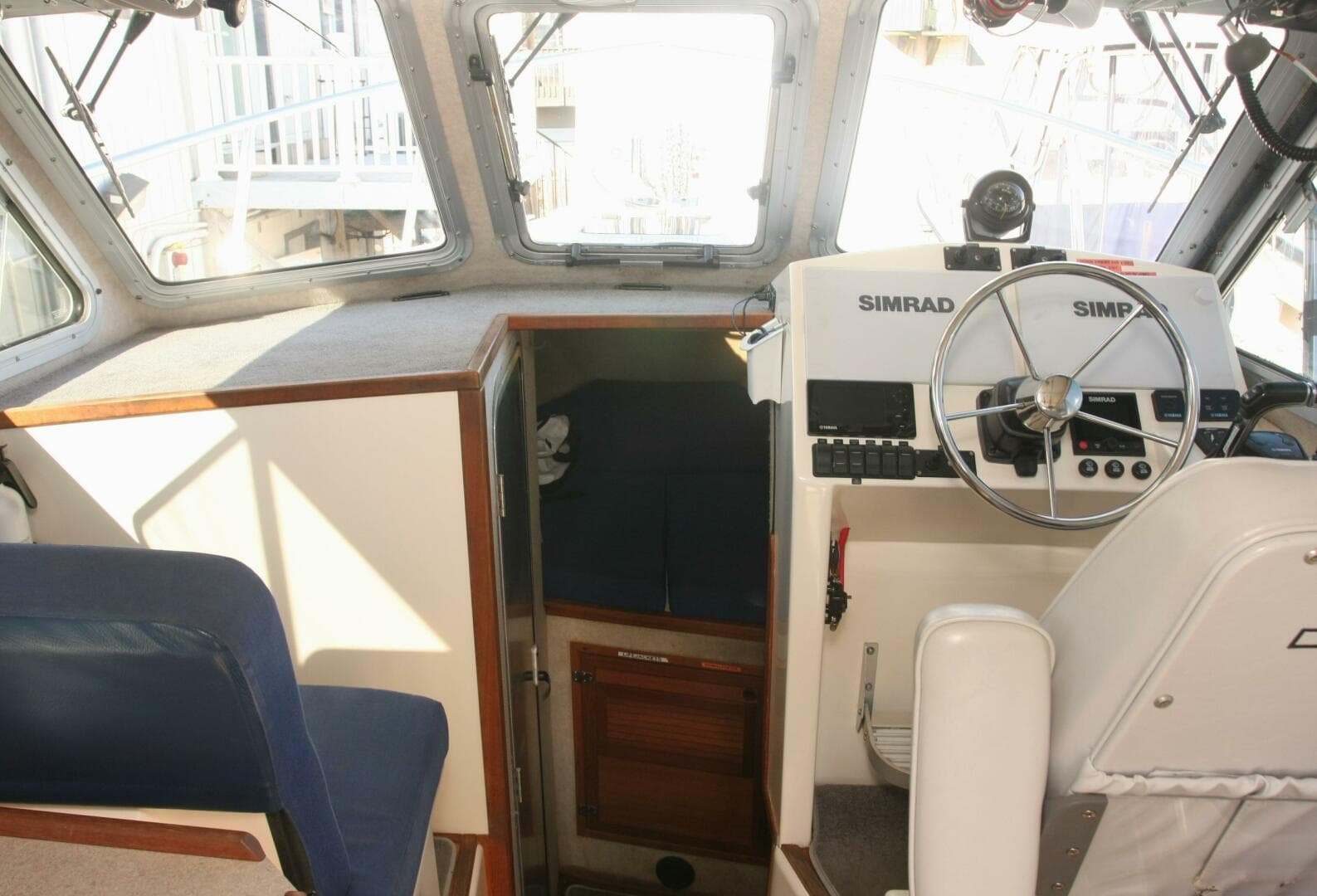 2017 Osprey Pilothouse 30 Fisherman