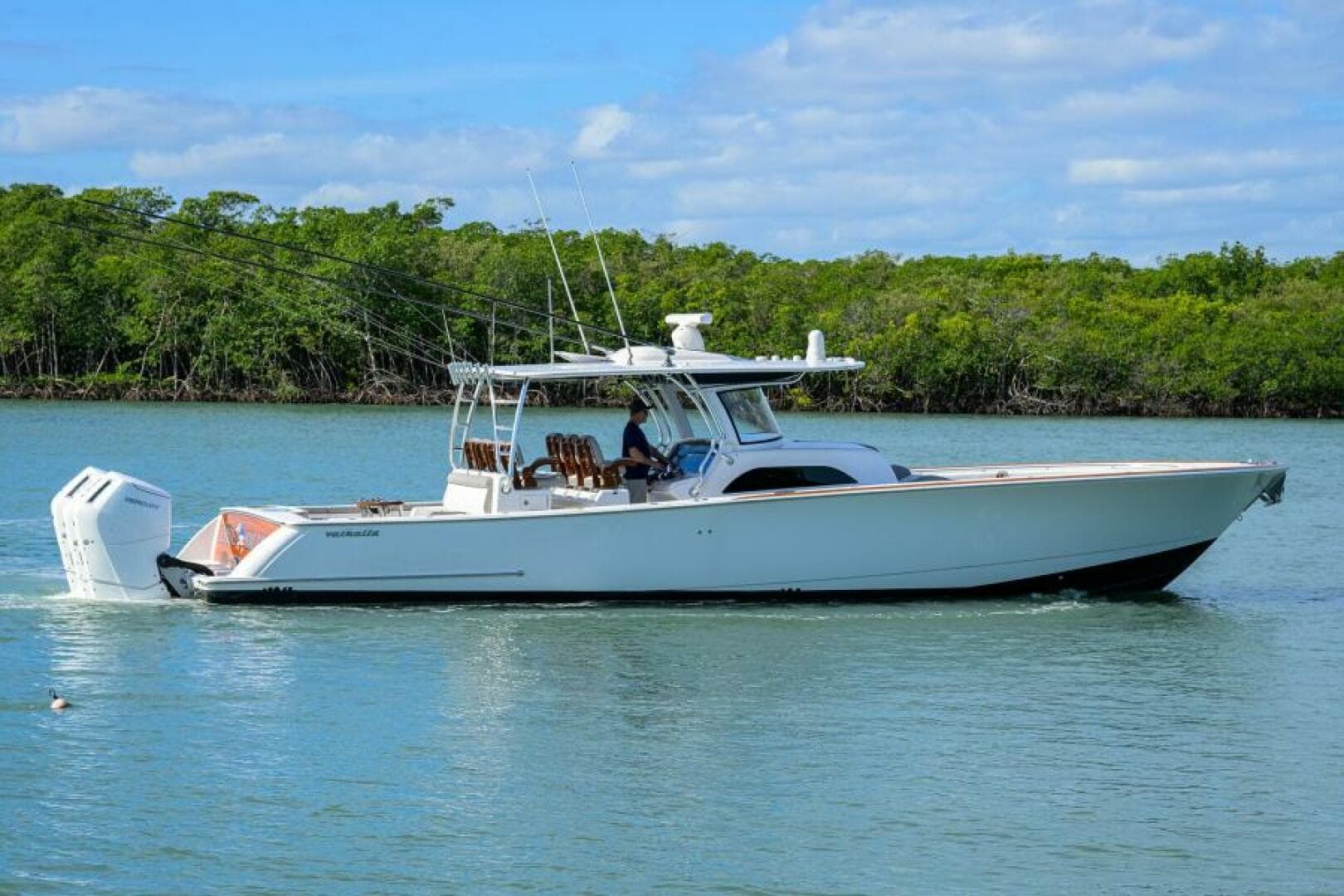 Valhalla 46 - Starboard Profile