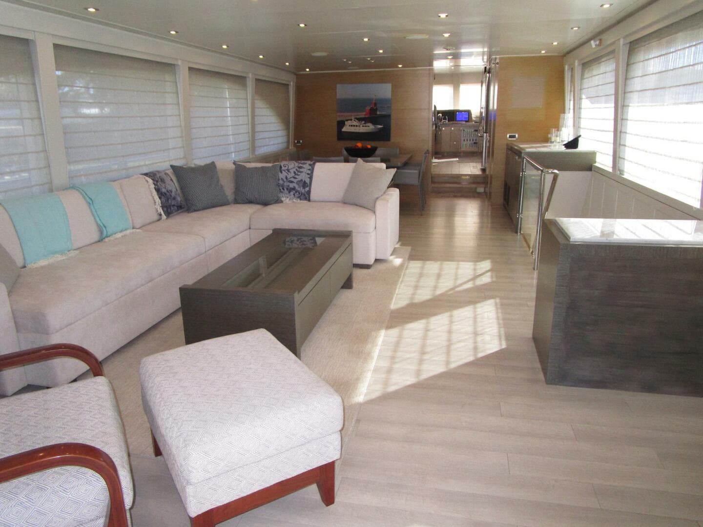 Salon Looking Forward