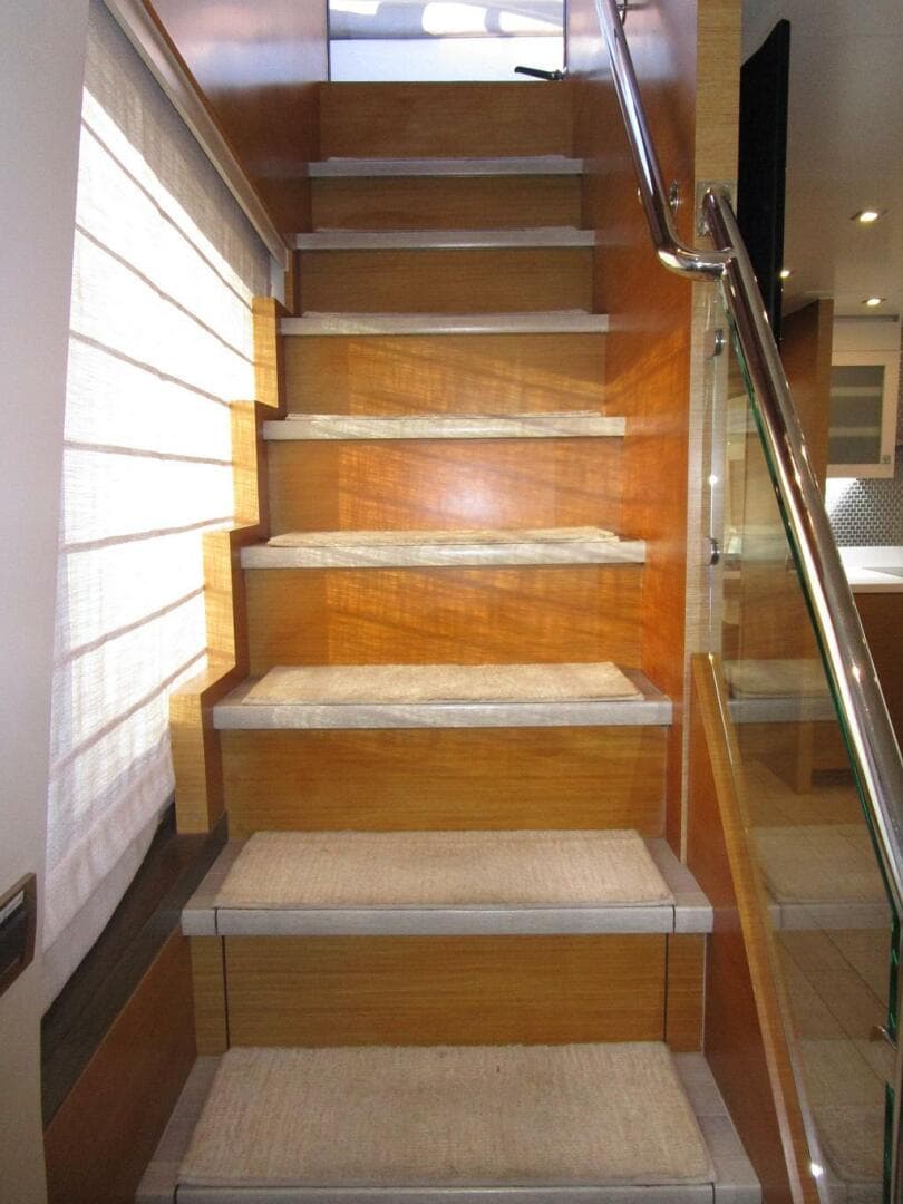 Lower Helm Galley Steps To Flybridge