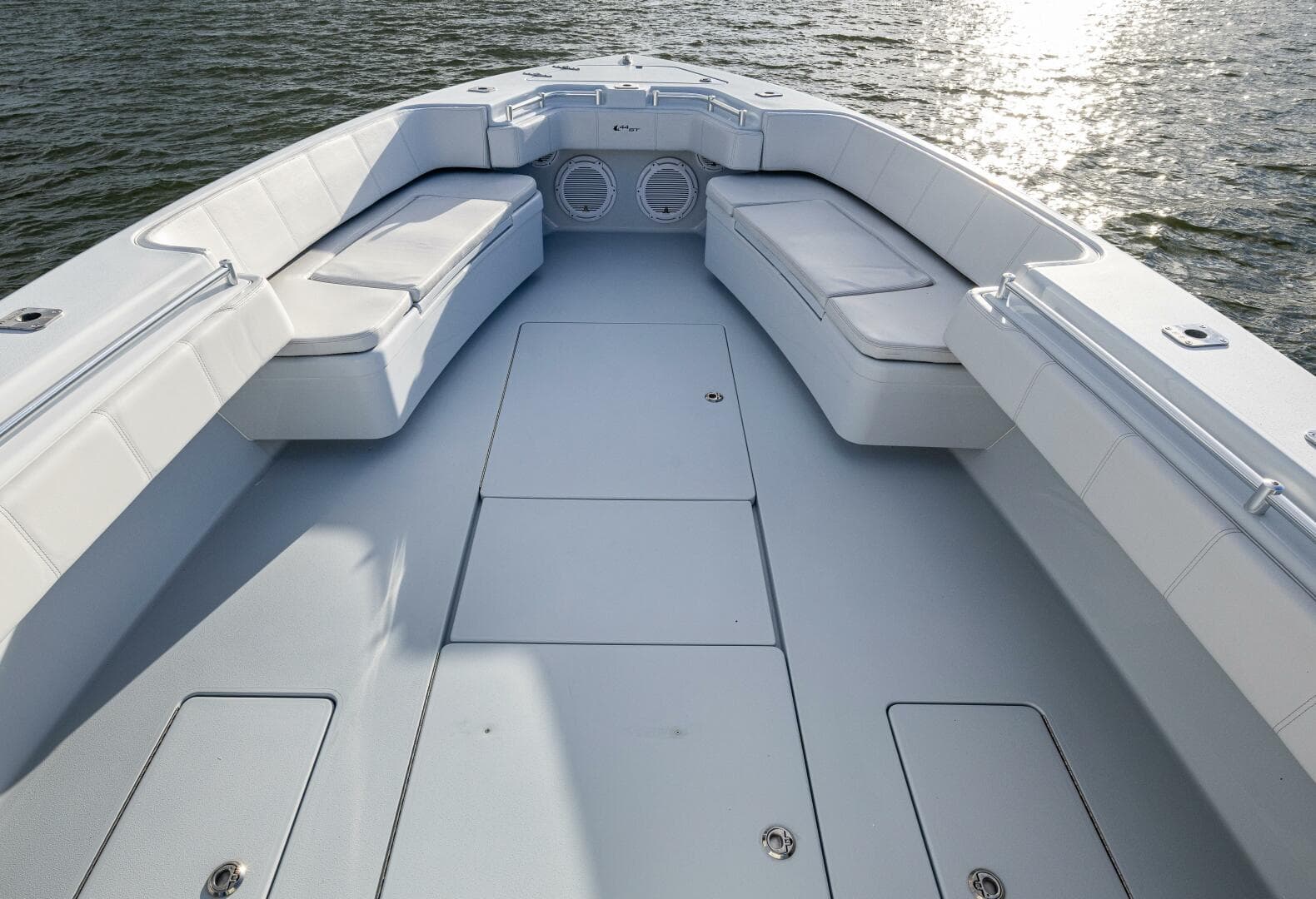 2024 Contender 44 ST