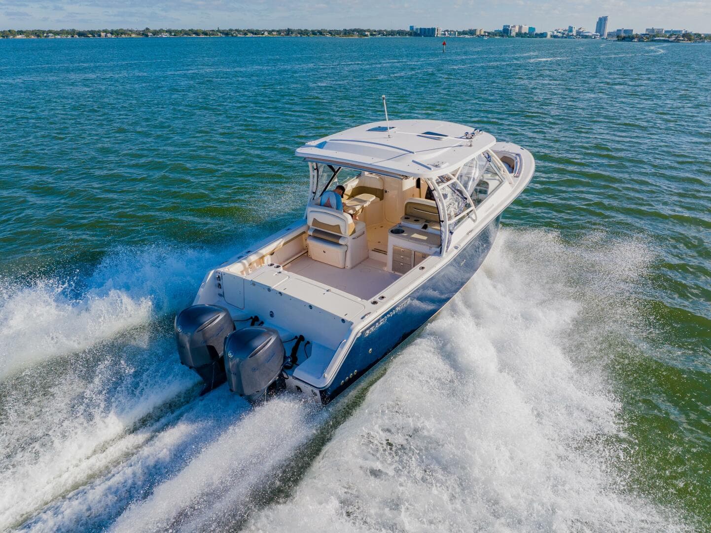 2013 Grady-White 335 Freedom