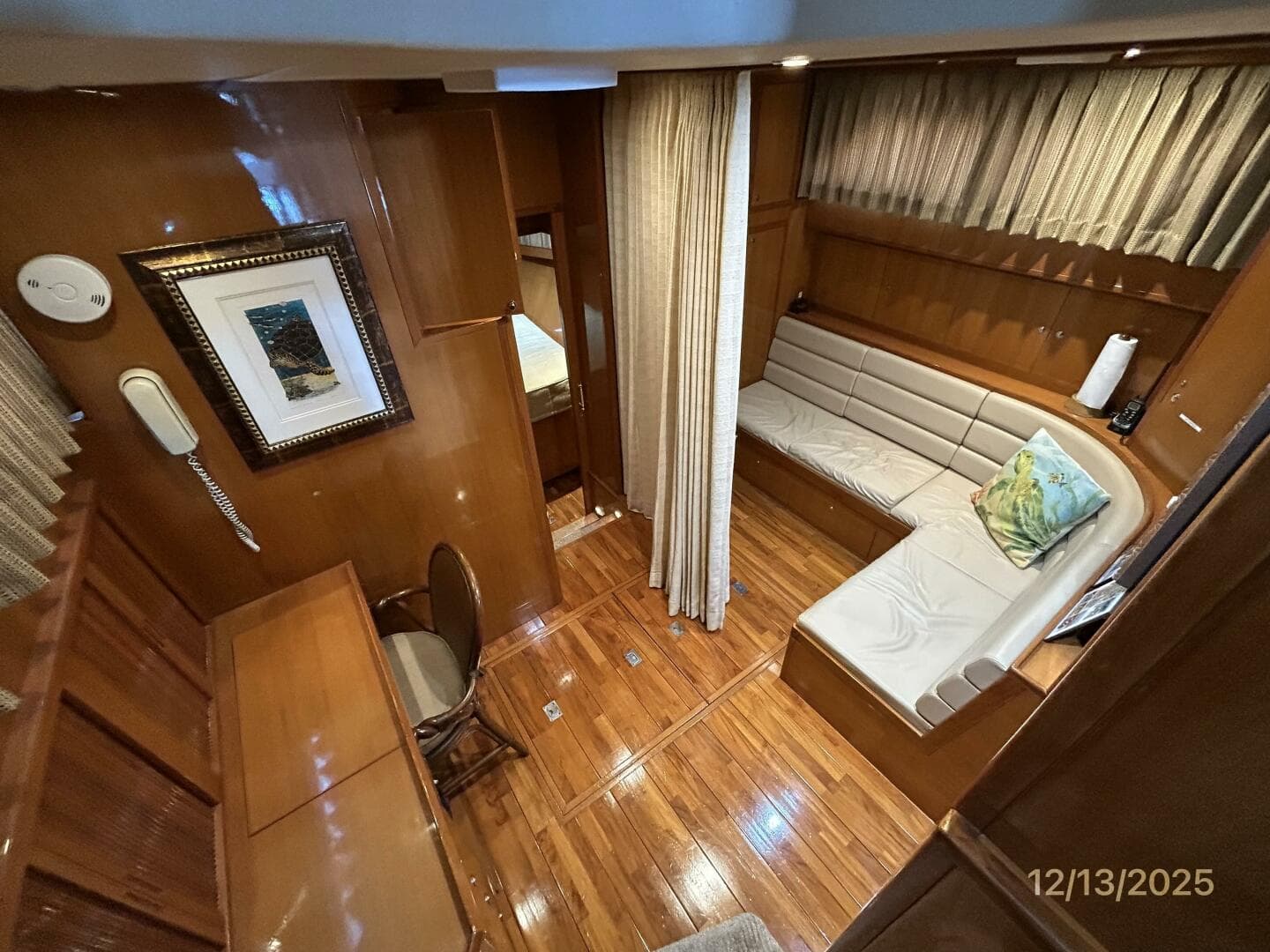 60' Jefferson office2