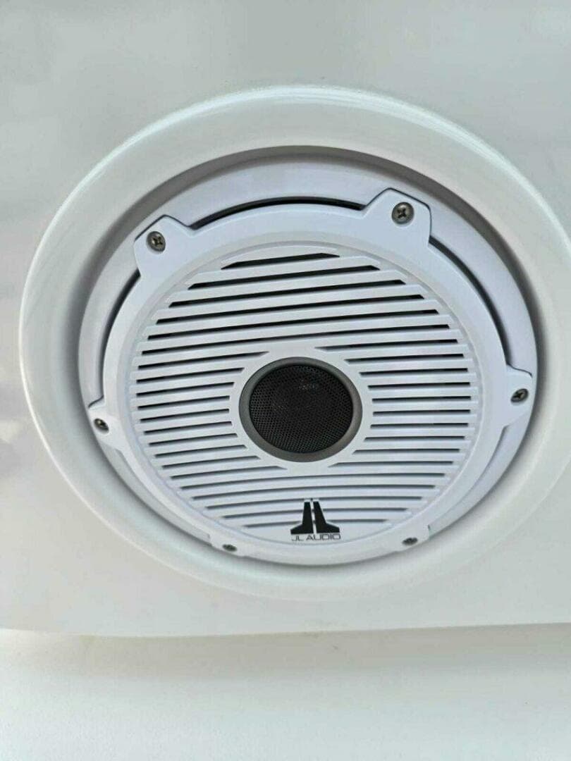 Valhalla 33 JUST ONE MORE - Speaker