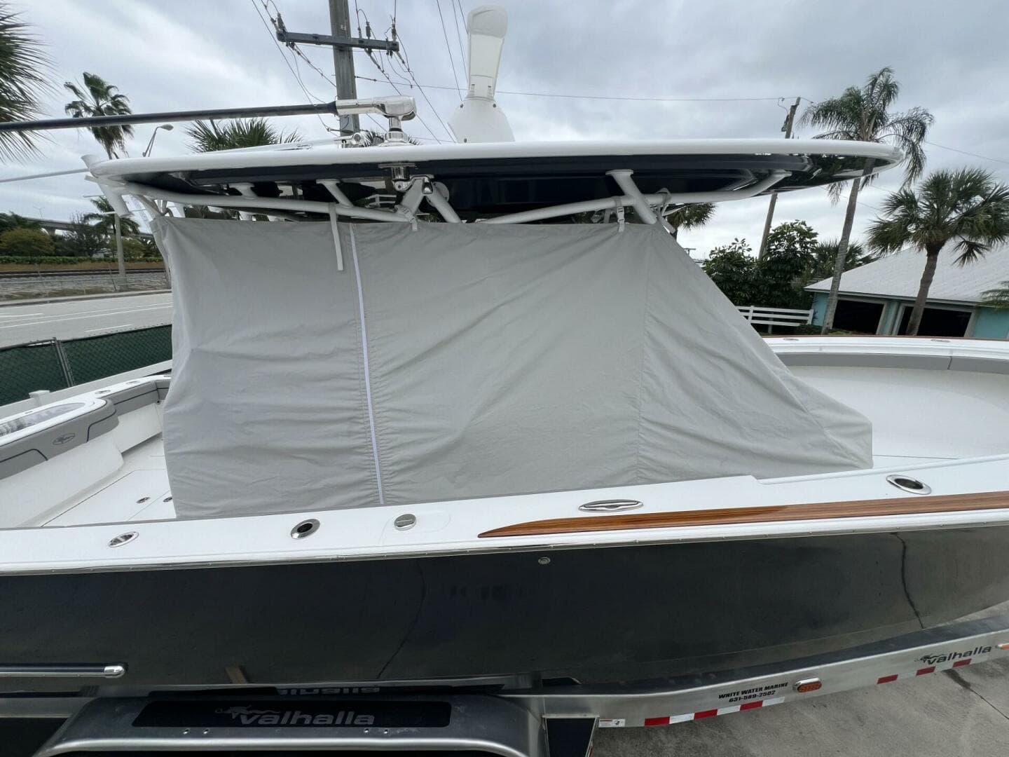 Valhalla 33 JUST ONE MORE - Console Cover