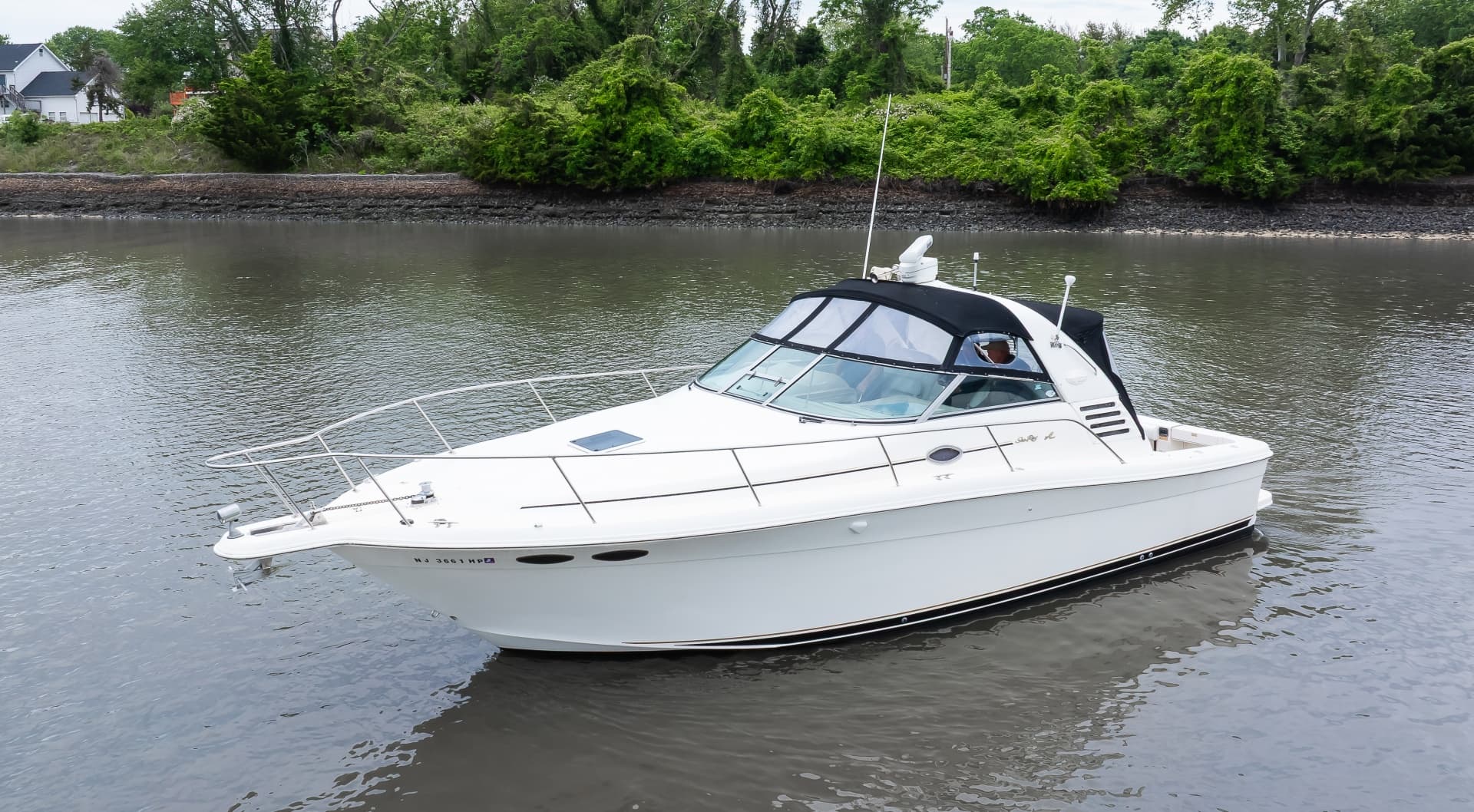 1998 Sea Ray 330 Express