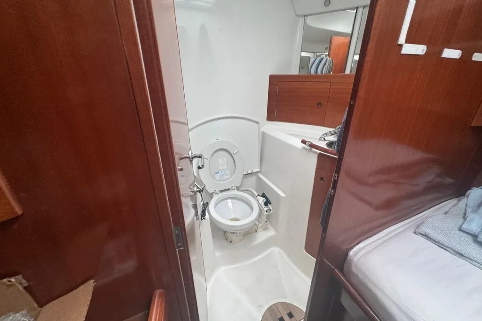 2004 Beneteau First 47.7 Shoal Draft Two-Cabin Two-Head