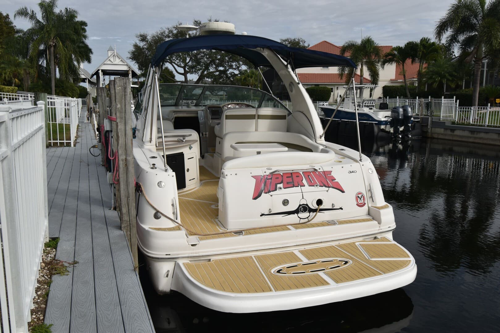 2006 Sea Ray 320 Sundancer