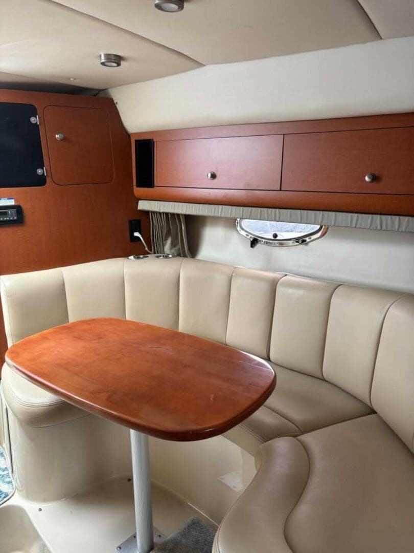 2005 Chaparral 290 Signature