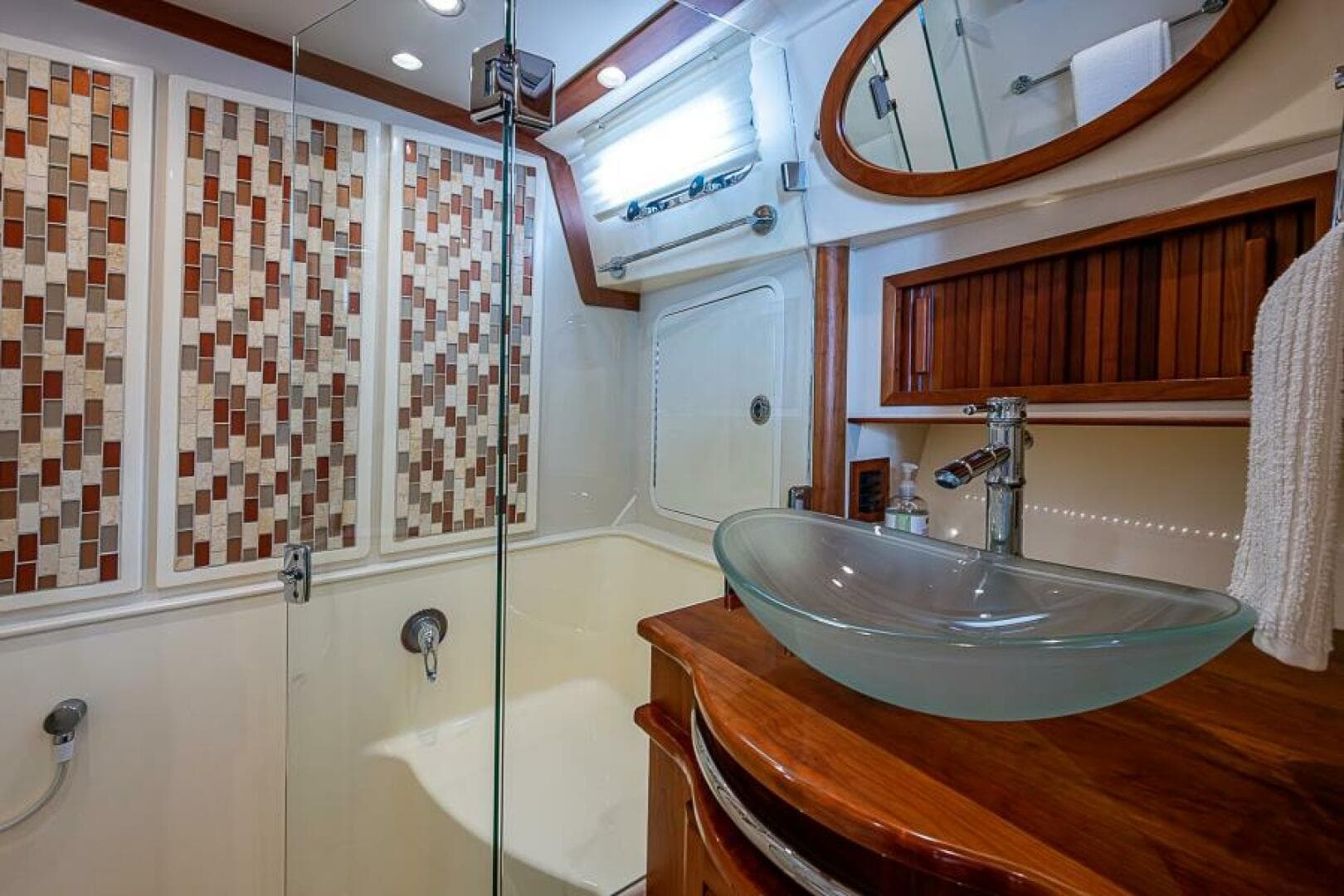 2012 Sabre 48 Salon Express