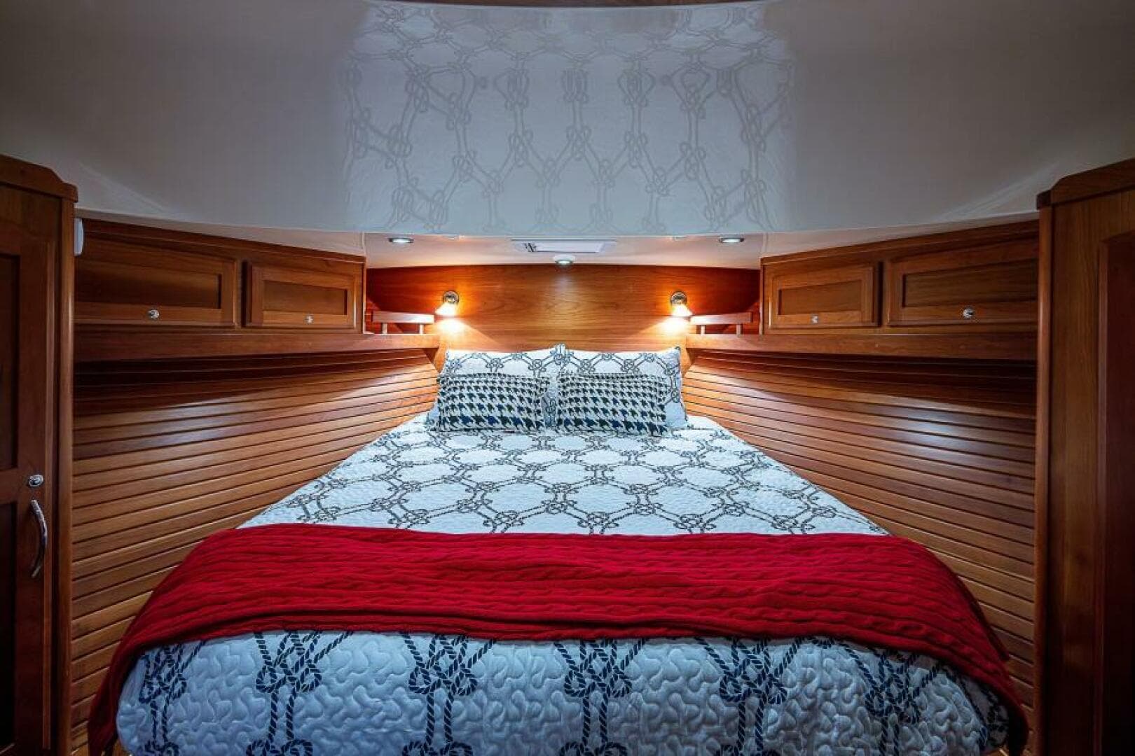 2012 Sabre 48 Salon Express