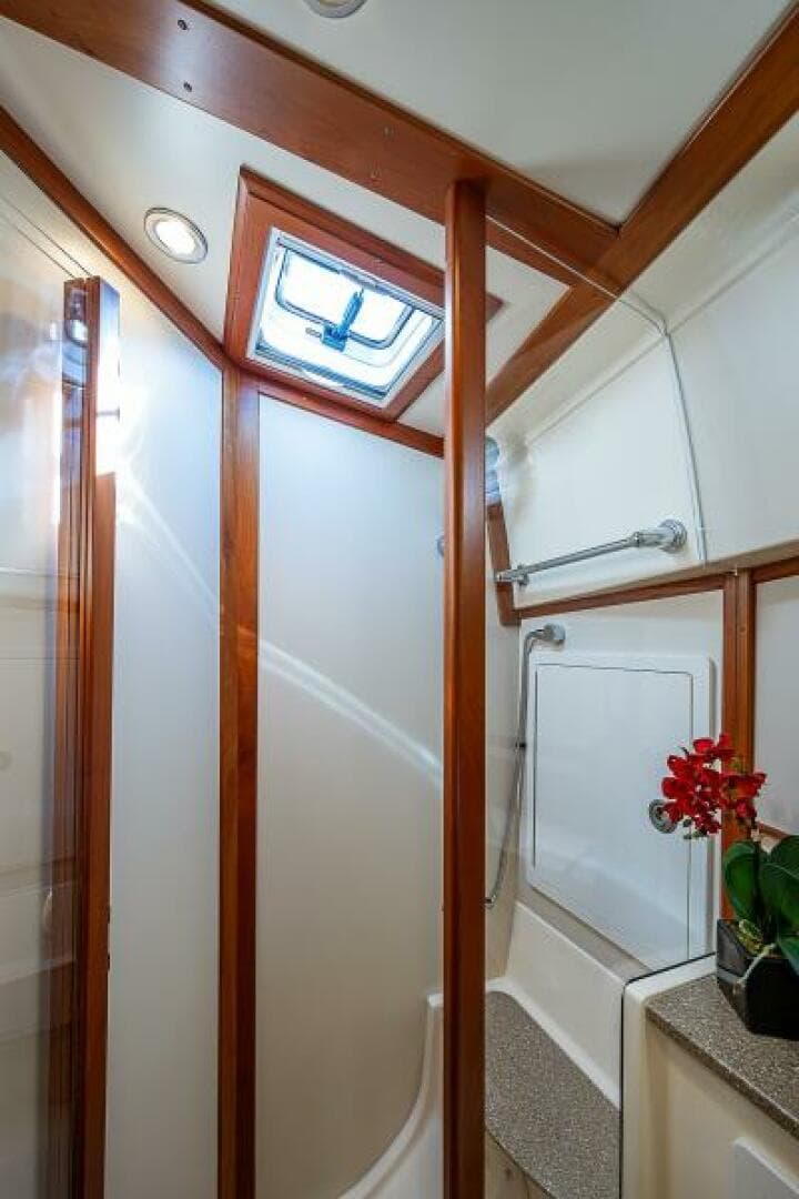 2012 Sabre 48 Salon Express