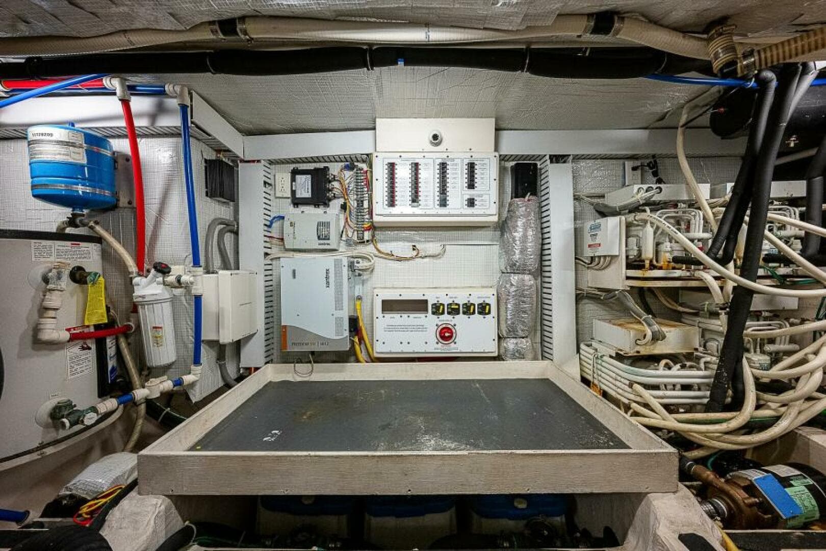 2012 Sabre 48 Salon Express