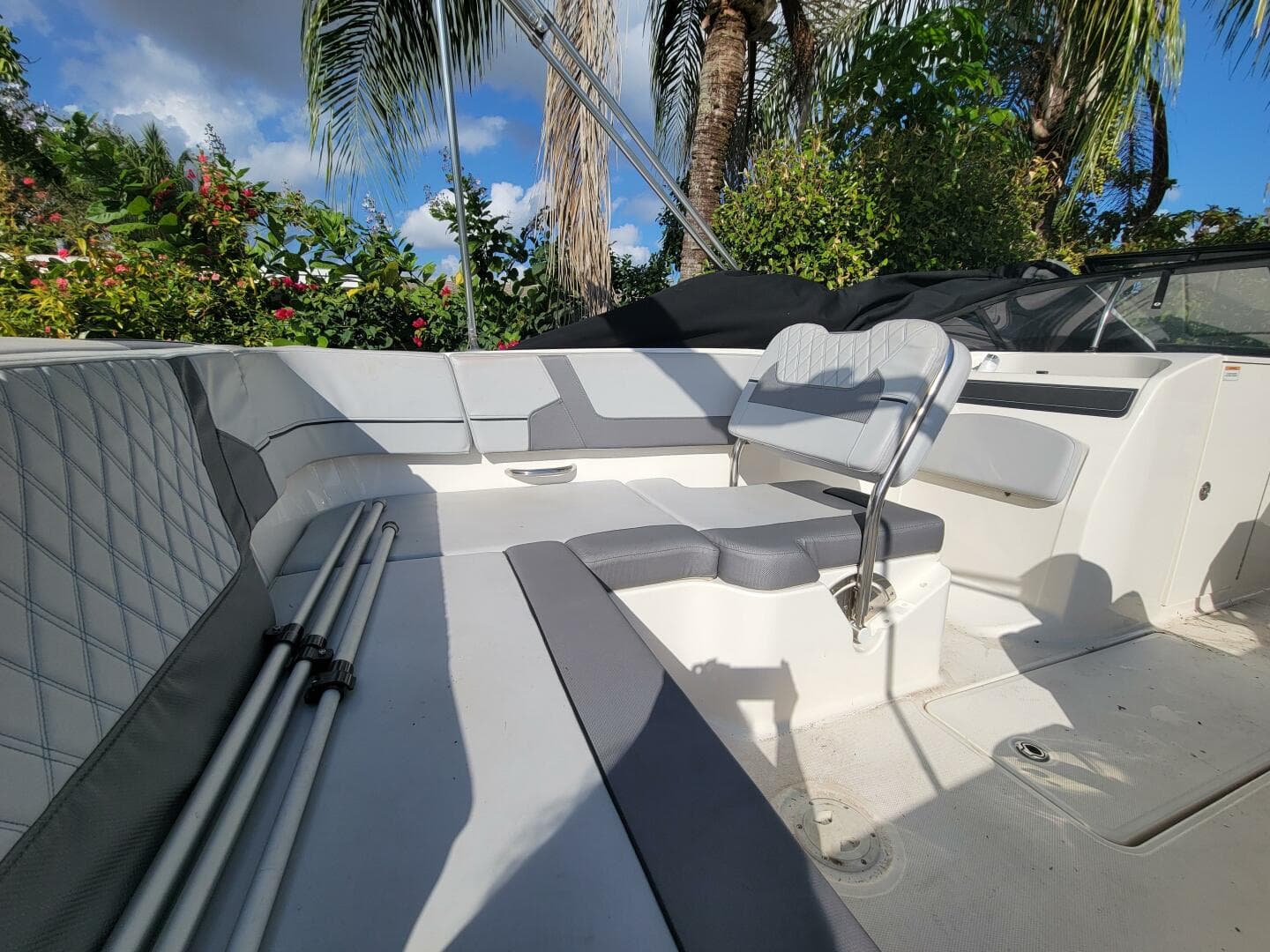 2023 Bayliner VR6 OB