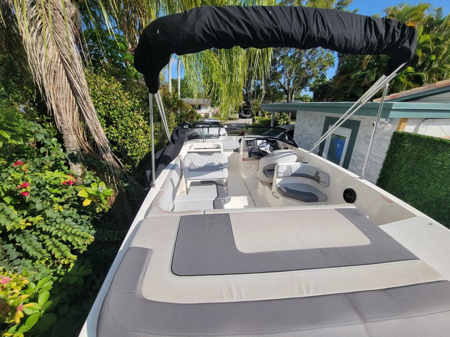 2023 Bayliner VR6 OB