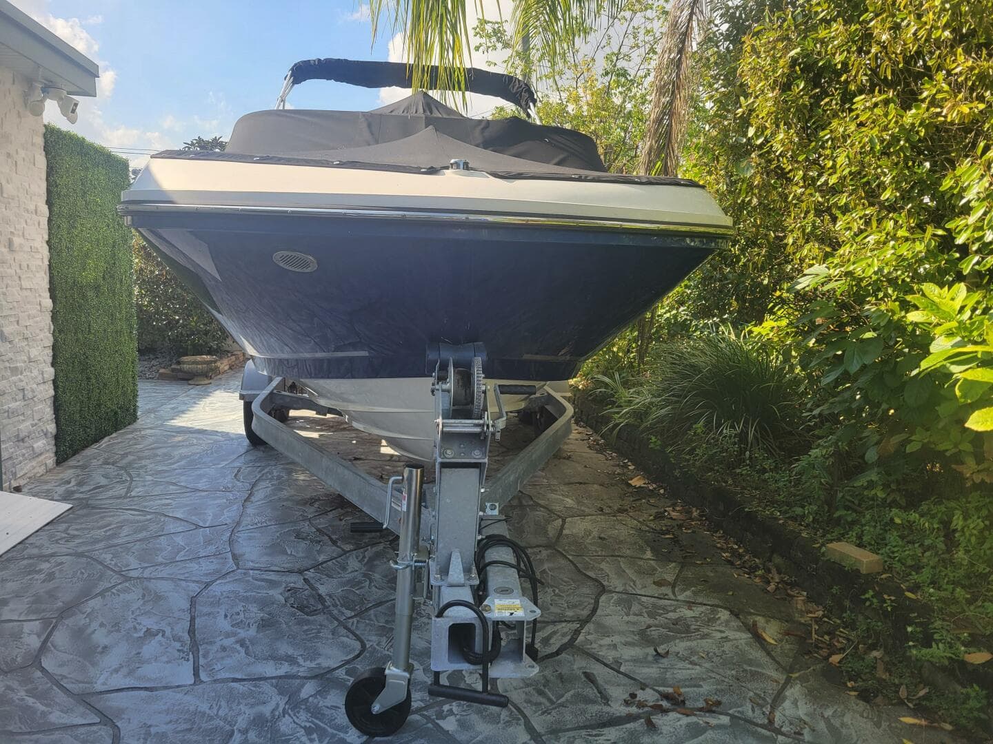 2023 Bayliner VR6 OB