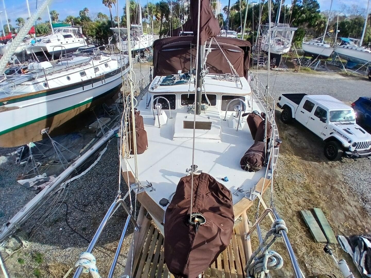 1976 Islander Freeport
